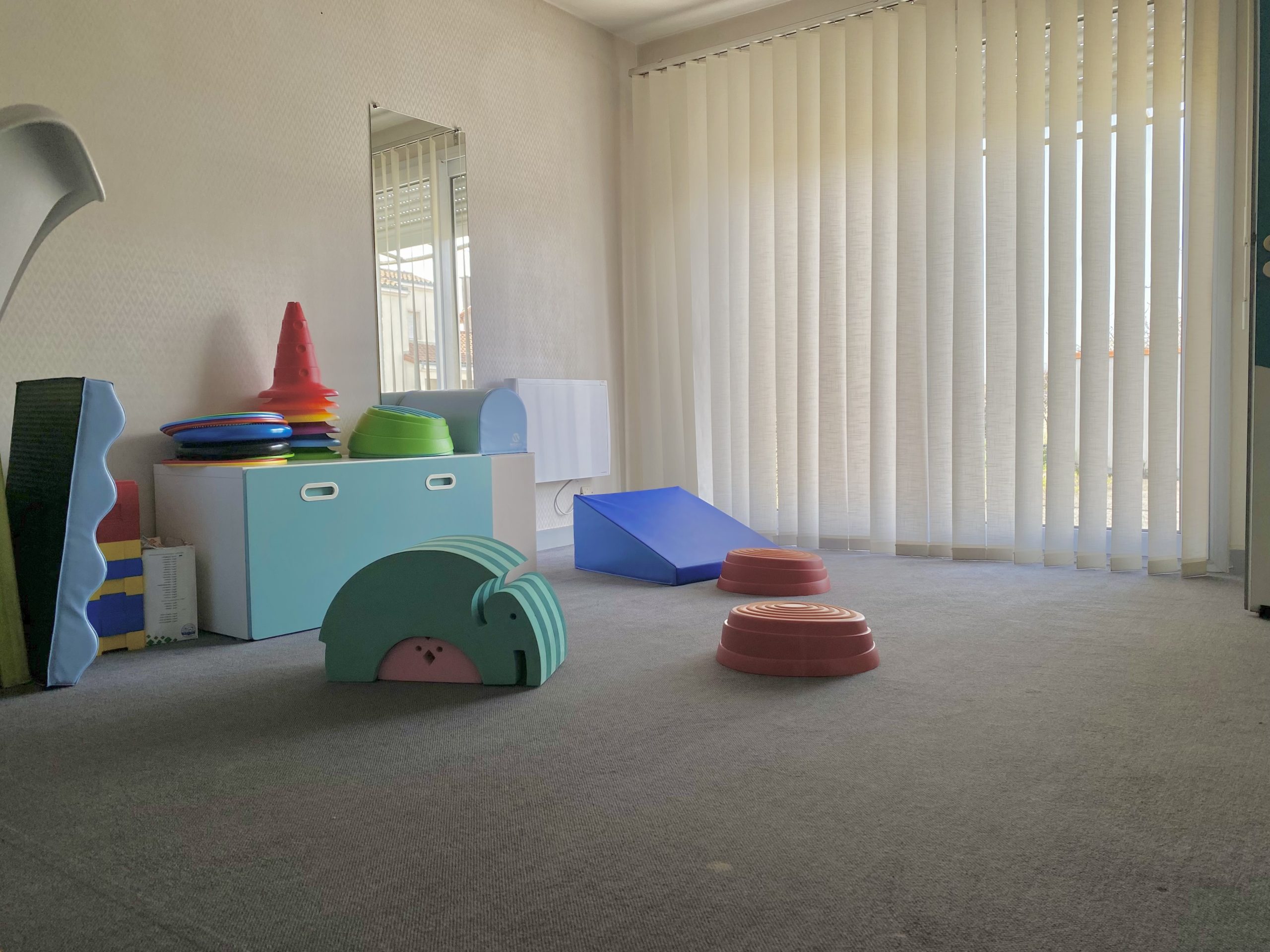 Espace de soins thérapeutiques Montbert 42 rue de la gare